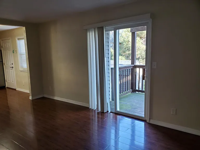 1518 Chela Ave #B1 — Photo 6