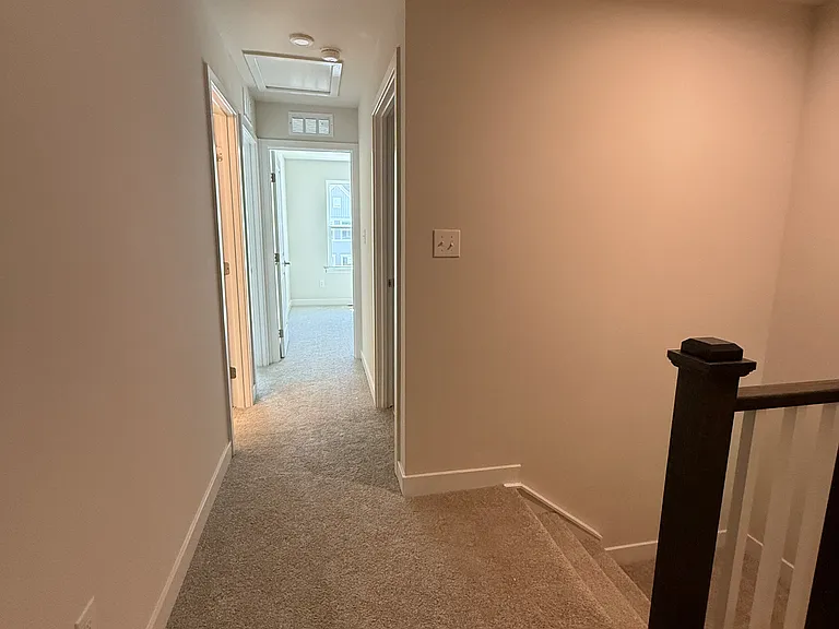 4319 Reusch Cir — Photo 15