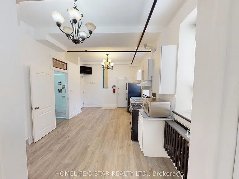 1152 Gerrard St E #201 — Photo 11
