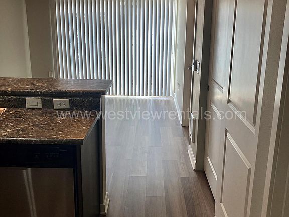 4th image of 1010 Railroad Ave #10523348