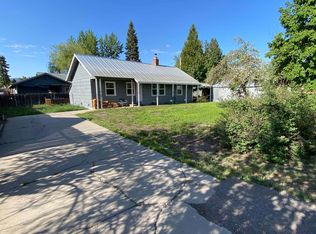 231 School St, Chester, CA 96020