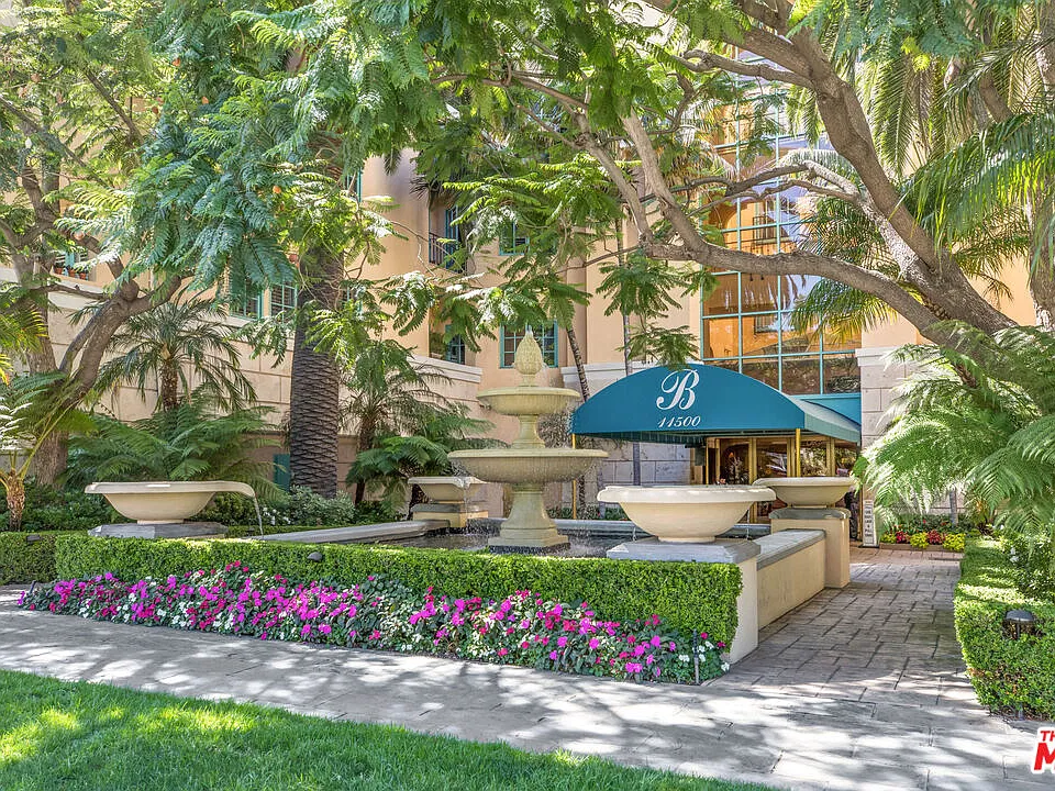 11500 San Vicente Blvd #223