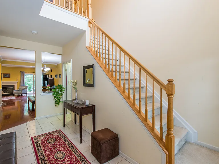30 Emily Pl — Photo 4