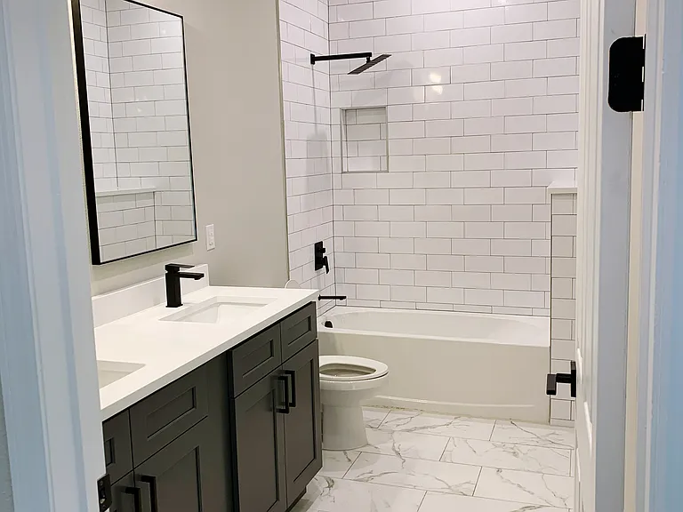 1034 Herman Ave — Photo 13