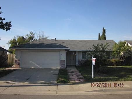 2nd image of 923 Amador Ave