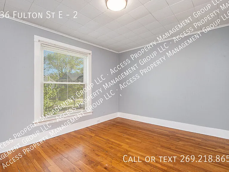 736 Fulton St E #2 — Photo 9