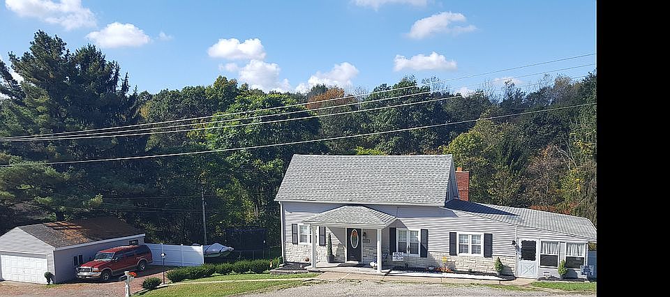 2nd image of 105 Bavington Rd