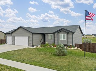 24008 Bridle Ridge Rd, Rapid City, SD 57701