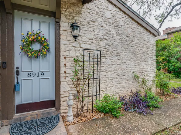 8919 Wickfield, San Antonio, TX 78217