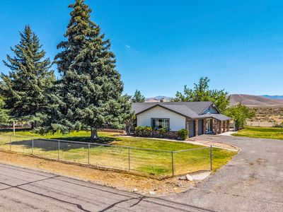1513 S Riverview Dr, Gardnerville, NV, 89460