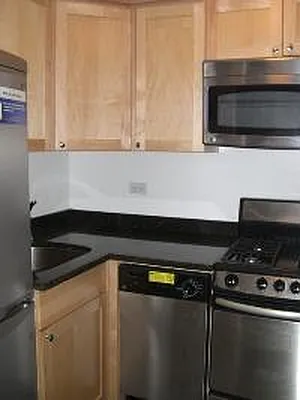 Rented by Corcoran | media 9