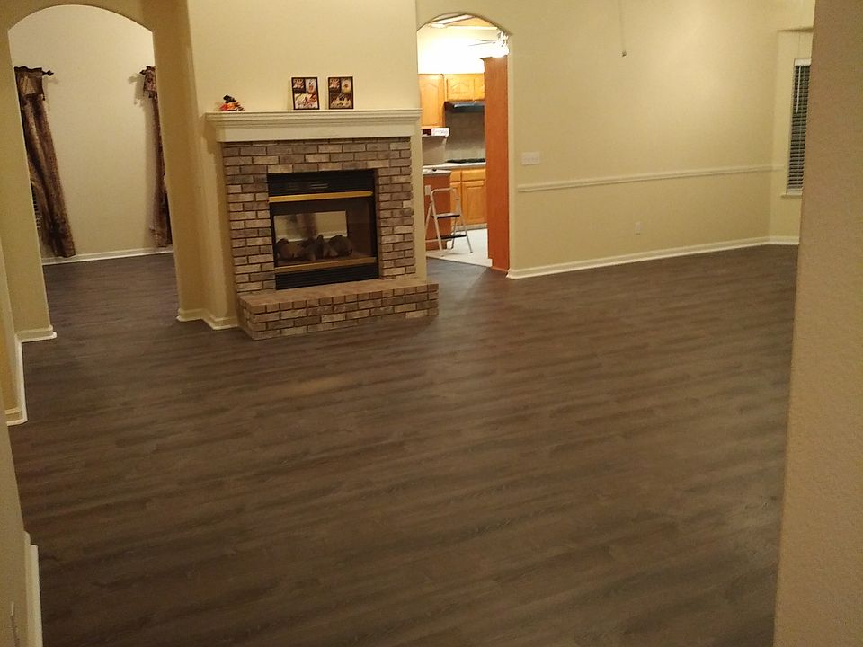 2nd image of 4596 W Tenaya Ave