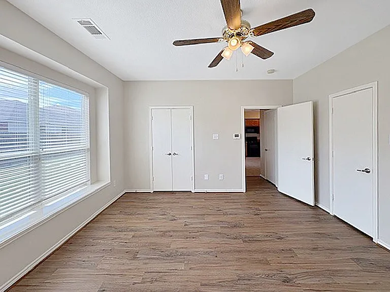 9716 Minton Dr — Photo 12