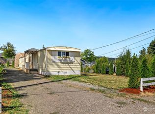 1740 NE Pacific Ave, Keyport, WA 98345