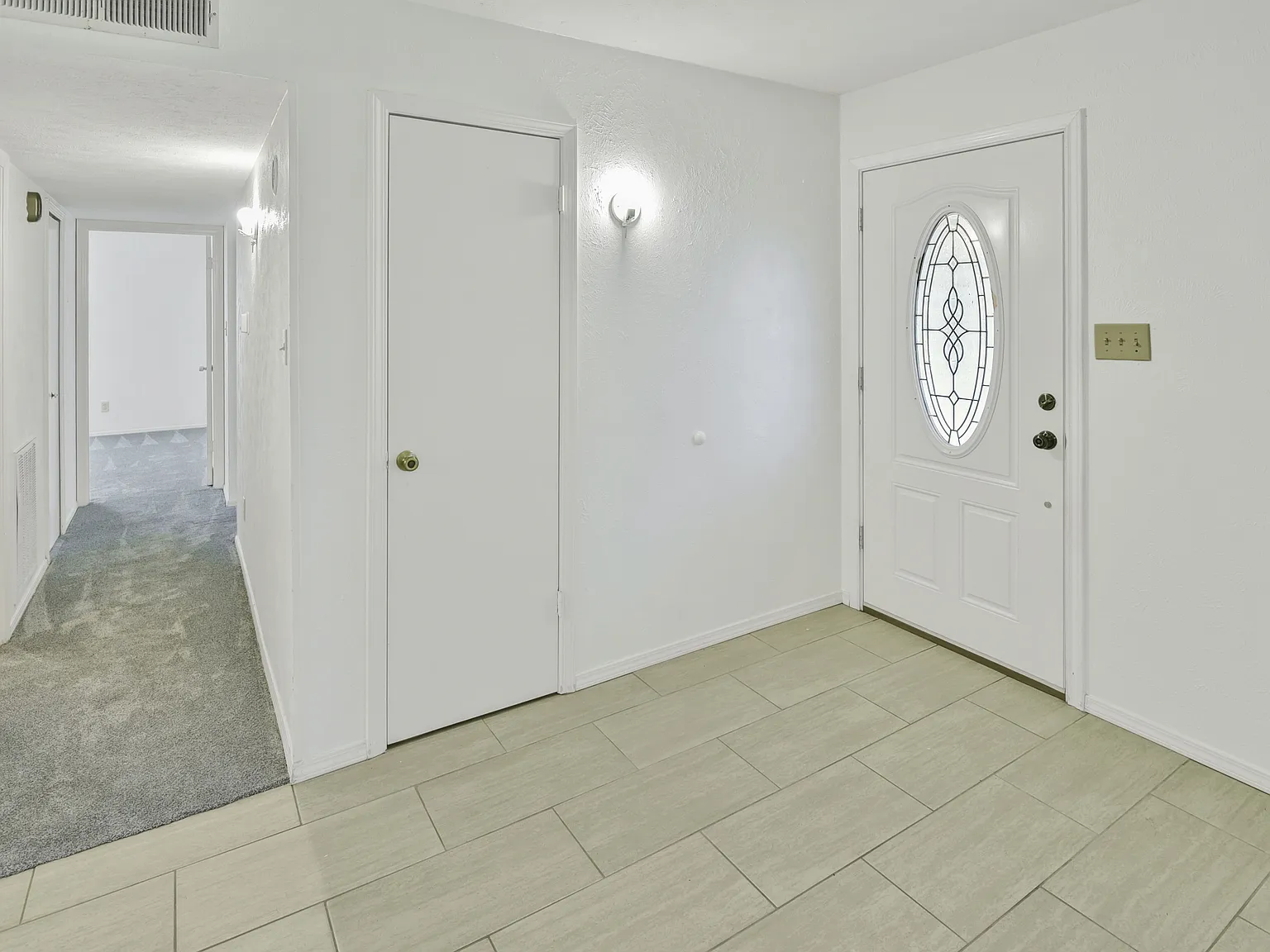 1306 Clearview Drive - 1 — Photo 4