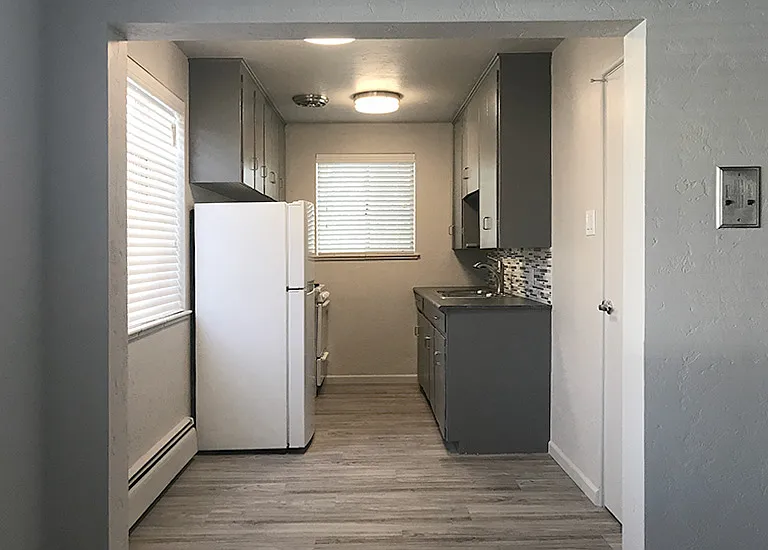2250 S Josephine St #17 — Photo 4