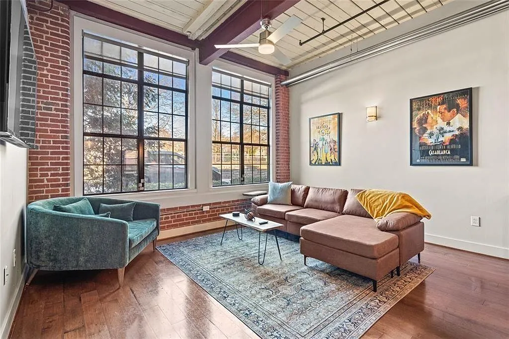 2 bed, 2.0 bath, 1120 sqft, $2,600 — Photo 4