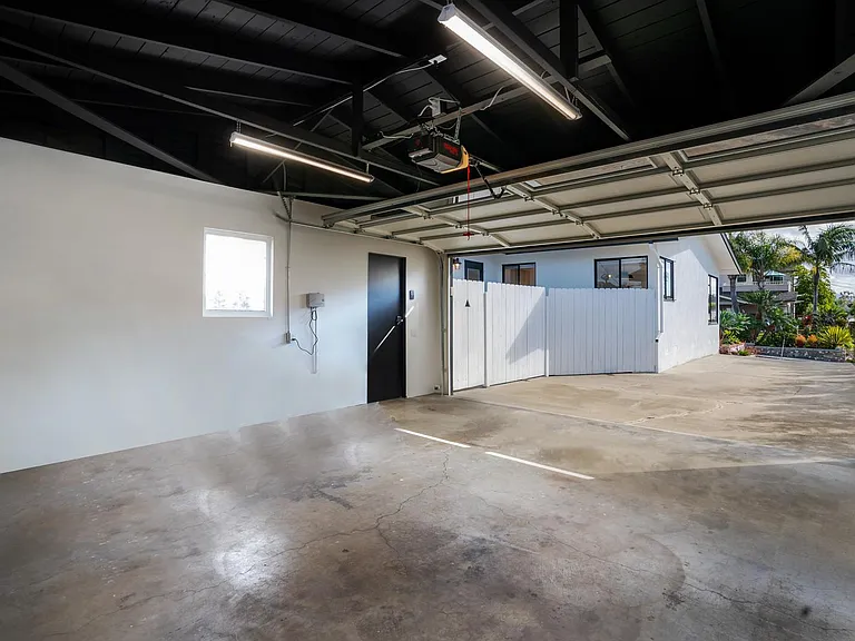 174 W Avenida Cornelio — Photo 24