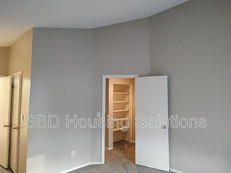14031 Ballantrae Dr — Photo 5