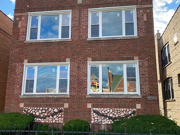 2nd image of 8628 S Marshfield Ave #B