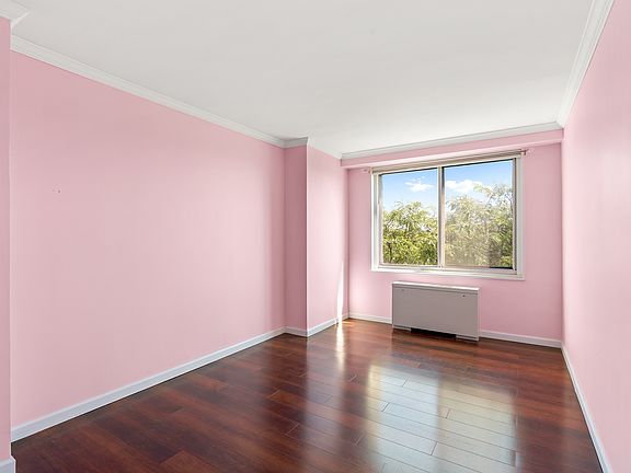 4th image of 3333 Henry Hudson Pkwy APT 7C
