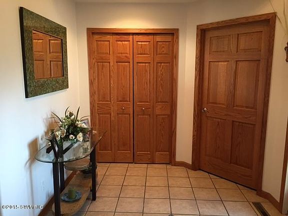 5th image of 5095 Chanick St