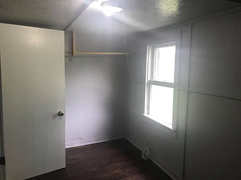 928 Choctaw St — Photo 11