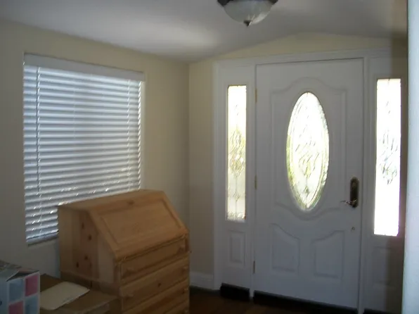 21 Isabel Ave, Camarillo, CA 93012