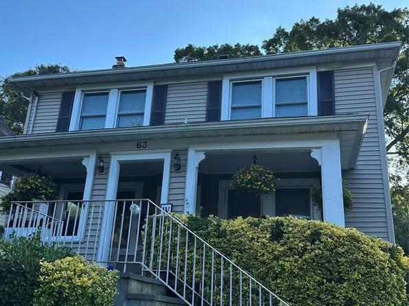 63 Franklin Ave APT 2, Glen Cove, NY 11542
