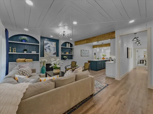 2121 Park St, Greenville, TX 75401