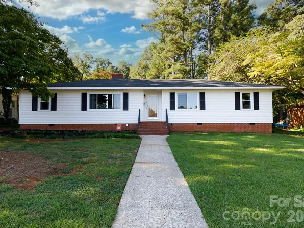 1131 Richmond Dr, Rock Hill, SC 29732