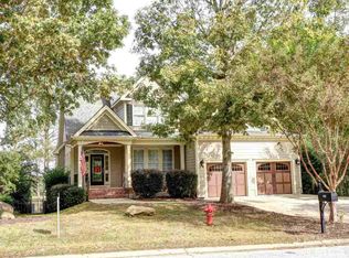 900 Neuse Ridge Dr, Clayton, NC 27527