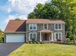 137 Arrowhead Ct, New Castle, PA