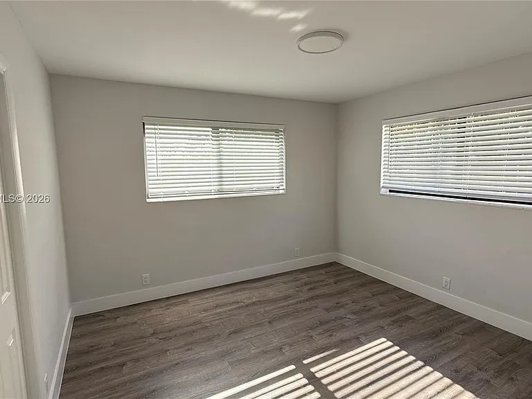 10751 SW 48th St — Photo 15