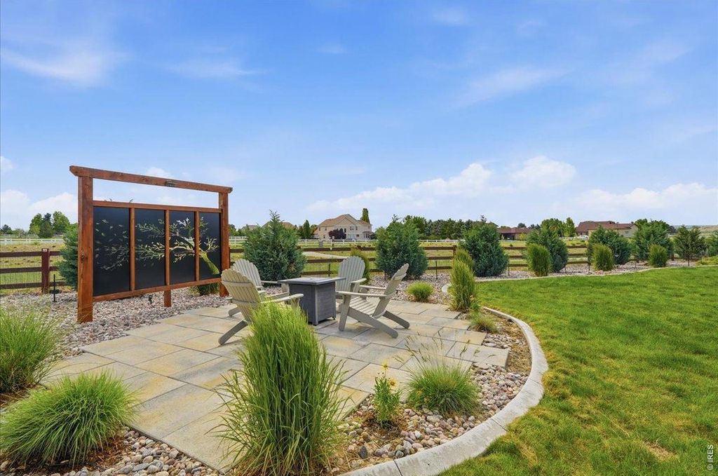 1907 Spring Bloom Dr