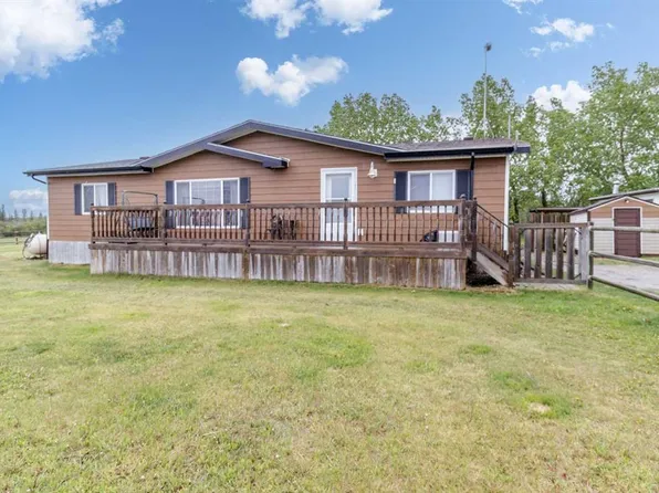 25579 Township Road 382, Red Deer, AB T4R 0T2