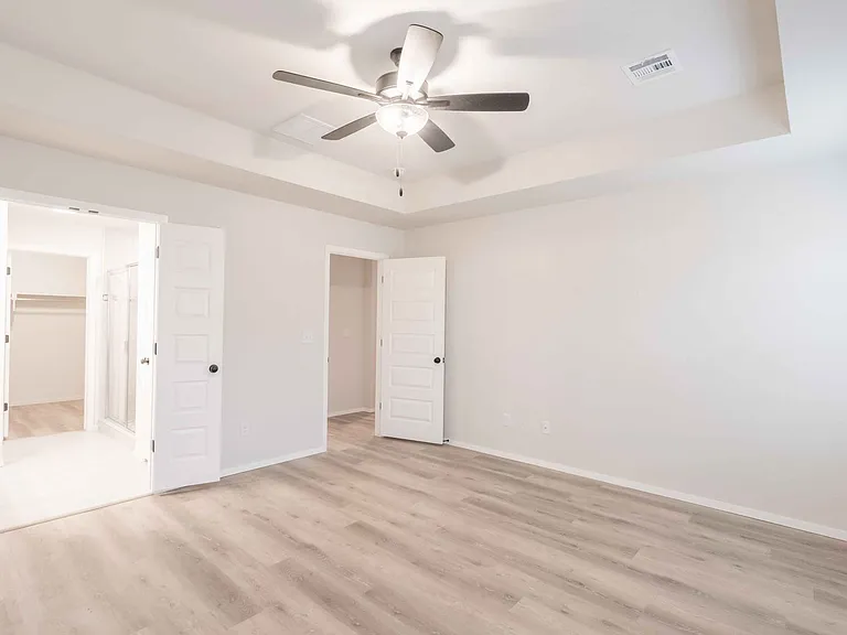 12461 S Lakewood Ave — Photo 17