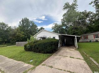 724 Maple St, Murphysboro, IL 62966