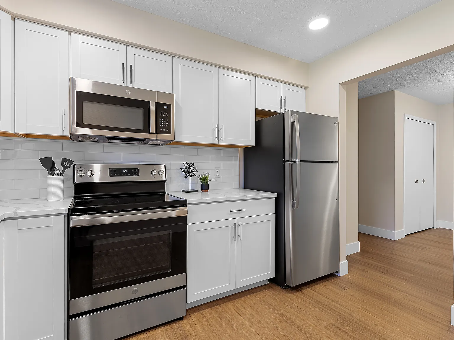 Tamarac Apartments — Photo 3