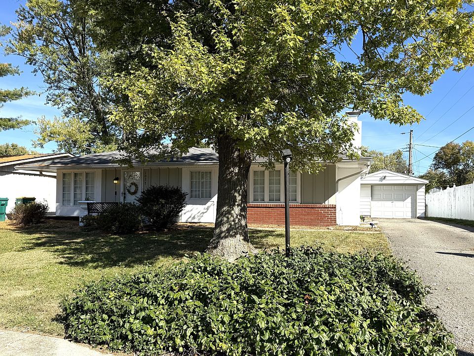 1st image of 1027 Gary Dr