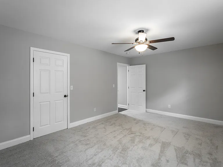 1156 Maple Tree Ln — Photo 8