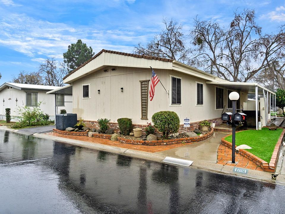 1st image of 2706 W Ashlan Ave #181