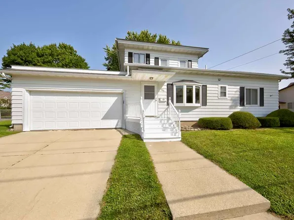 405 E Main St, Caledonia, MN 55921