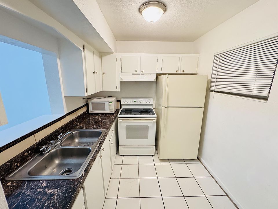1st image of 3700 NW 21st St APT 211