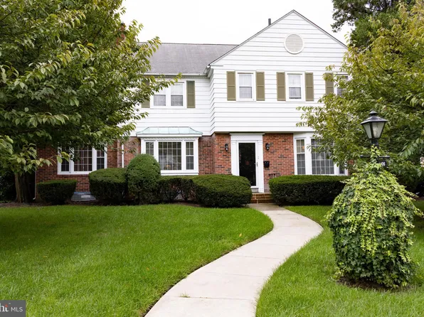 5406 Browning Rd, Pennsauken, NJ 08109
