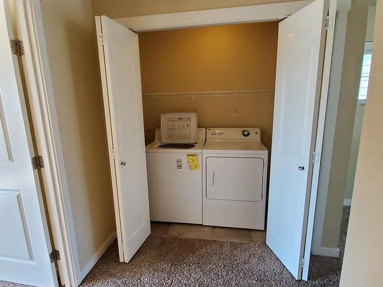 4729 Parker St — Photo 14