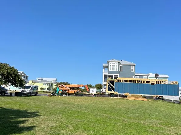 102 Sunset Blvd, Cape Charles, VA 23310