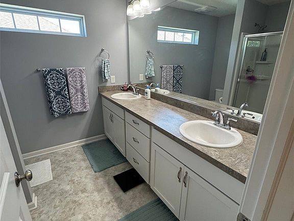 5th image of 606 Kimball St