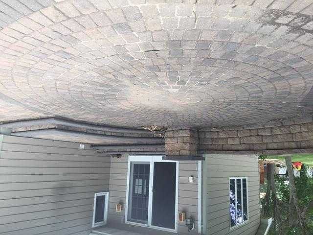 PAVER BACK DECK AREA