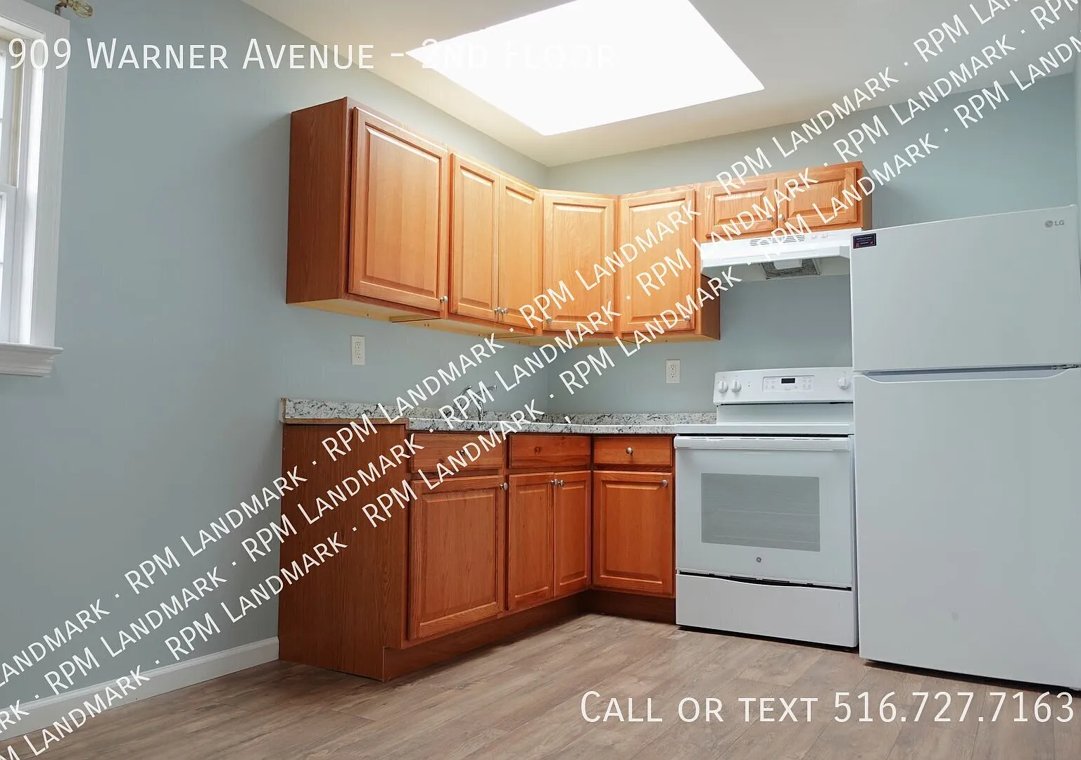 Updated 2 Bed / 1 Bath — Photo 3